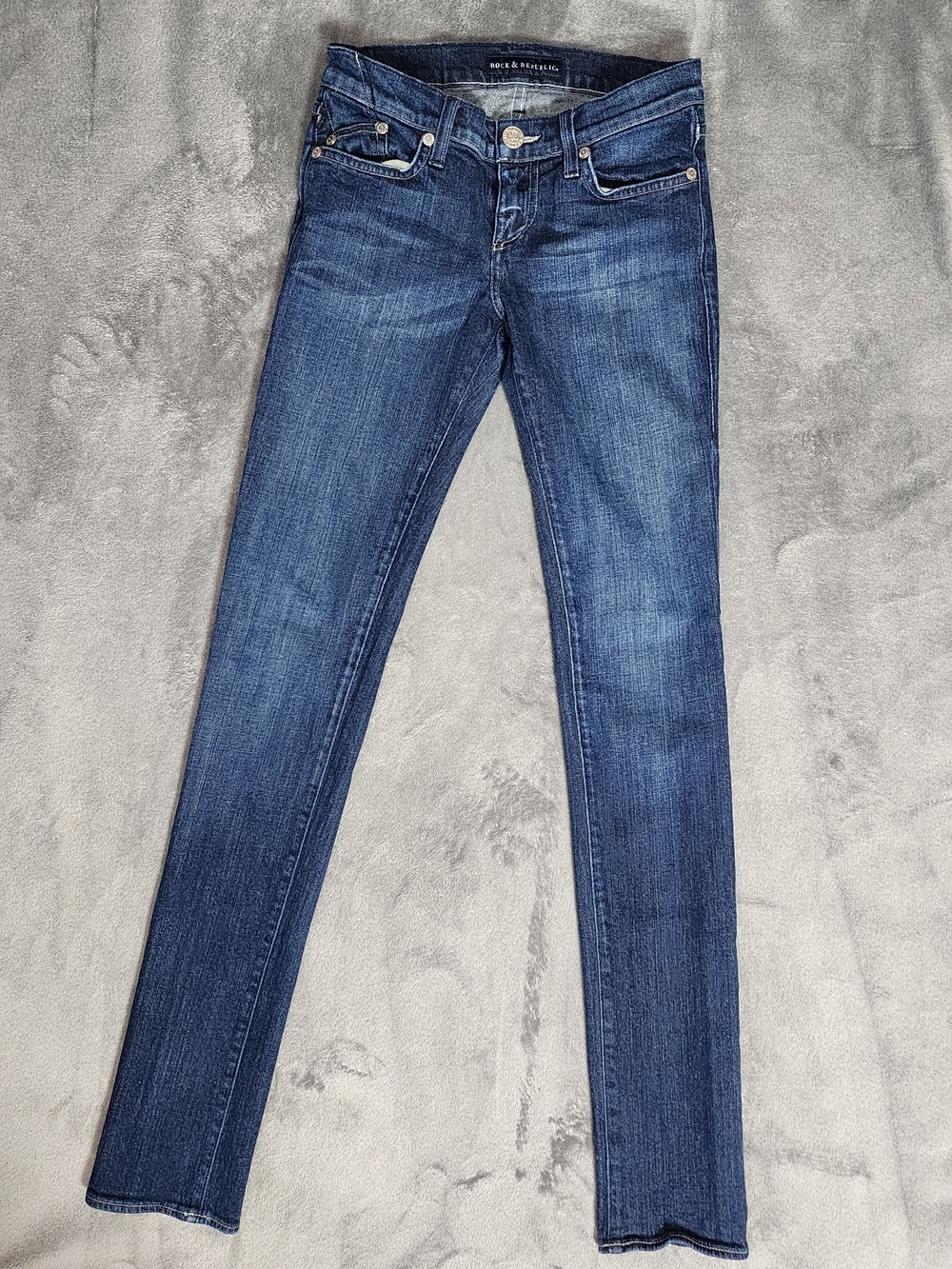 Rock & Republic Women’s Skinny Jeans - Dark Blue Wash